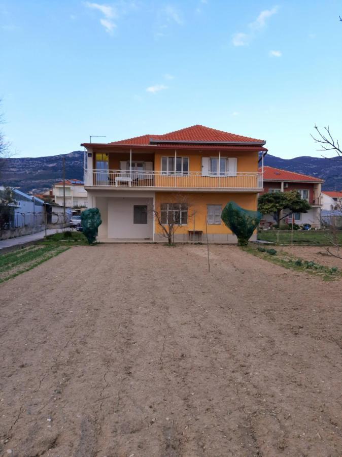 Apartment Summer Dreams Kastela Exterior photo